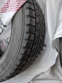 Шины зимние Dunlop 225/65/17 за 4шт