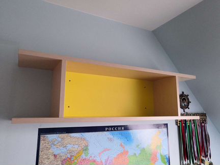 Полка книжная