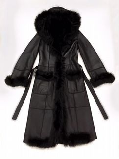 Дубленка натуральная с капюшоном длинная 42-44