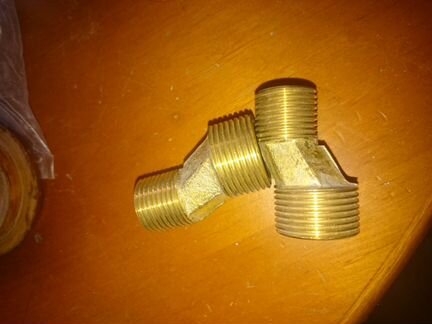 Переходники и эксцентрики сантехнические латунь