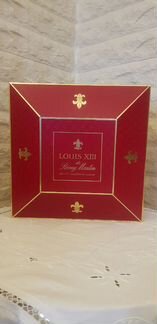 Бутылка от коньяка Remy Martin Louis xiii