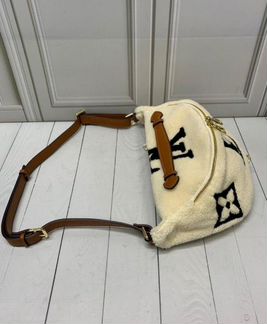 Новая сумка на пояс Louis Vuitton Bumbag teddy