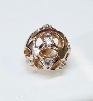 Золотая подвеска с фианитами