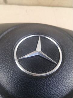 Подушка безопасности в руль Mercedes-Benz C-Class