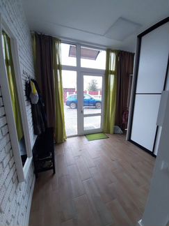 3-к квартира, 70 м², 2/2 эт.