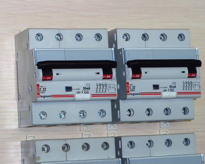Дифавтоматы 4p Legrand, разные C10/16/25/32 AC 6kA