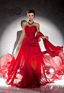 Платье вечернее