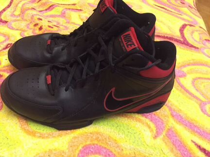 Кроссовки мужские высокие