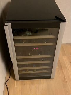 Винный шкаф Vestfrost Solutions W 32