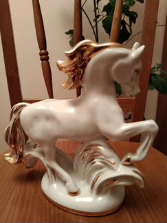 Конь-огонь лфз