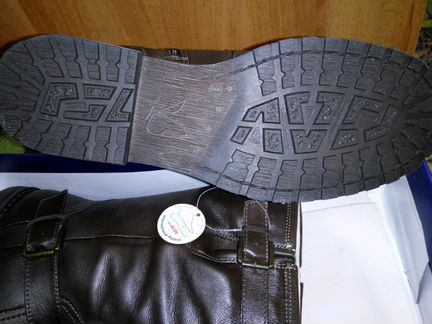 Новые утепленные сапоги ф. Caprice