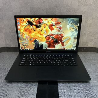 Ультрабук с IPS/как новый/SSD+HDD/2Gb оперативки