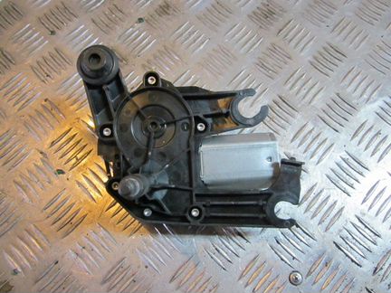 Моторчик стеклоочистителя Ситроен С3 Пикассо