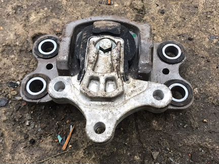 Volvo xc 60 V70 ford передние опоры двигателя