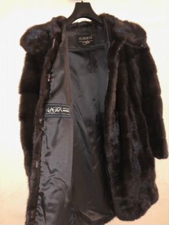 Продам норковую шубу