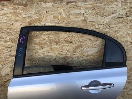 Дверь задняя левая хонда цивик 4д xonda civic 4D